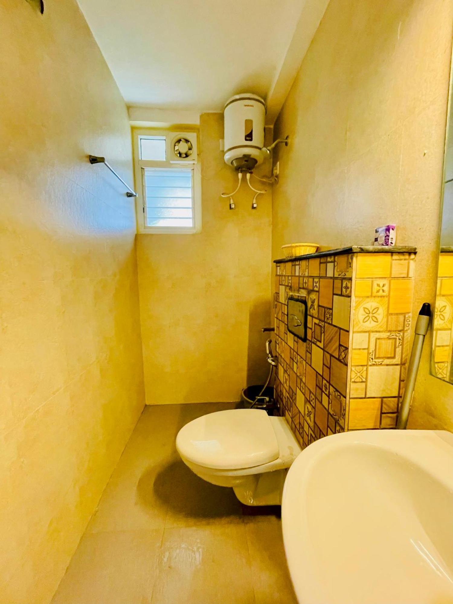 Sea Breeze 1 Bhk Apartment A12 Calangute,North Goa Nagoa Εξωτερικό φωτογραφία